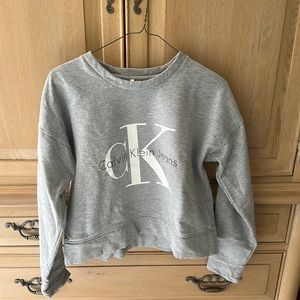 Calvin Klein Jeans cropped grey sweater